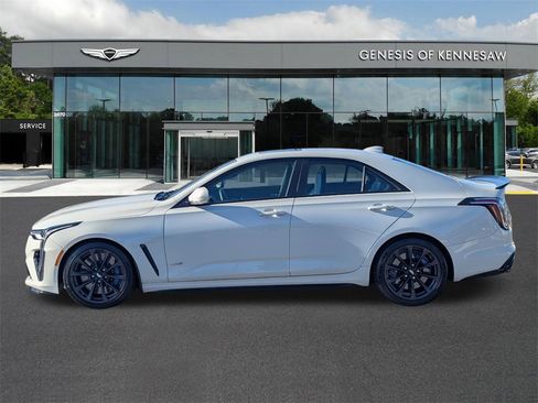 Used 2022 Cadillac CT4 V Blackwing w/ Technology Package image 4