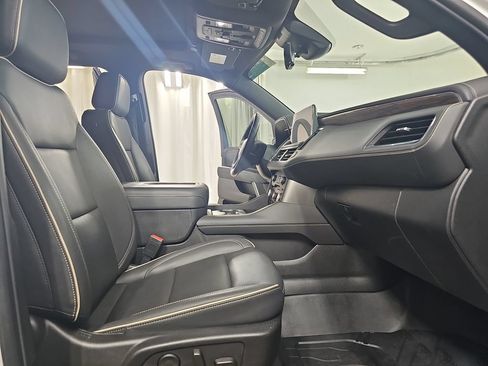 Certified 2023 Chevrolet Tahoe Premier AWD/4WD image 13