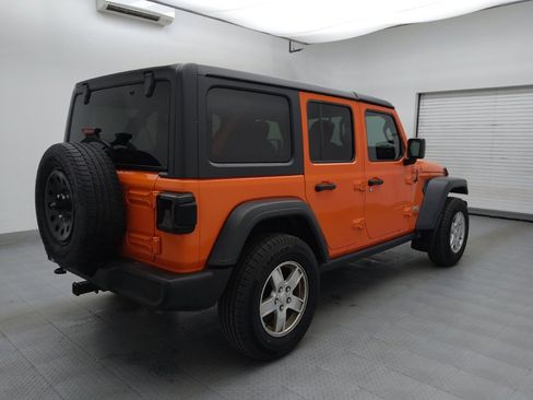 Used 2018 Jeep Wrangler Unlimited Sport S AWD/4WD image 9