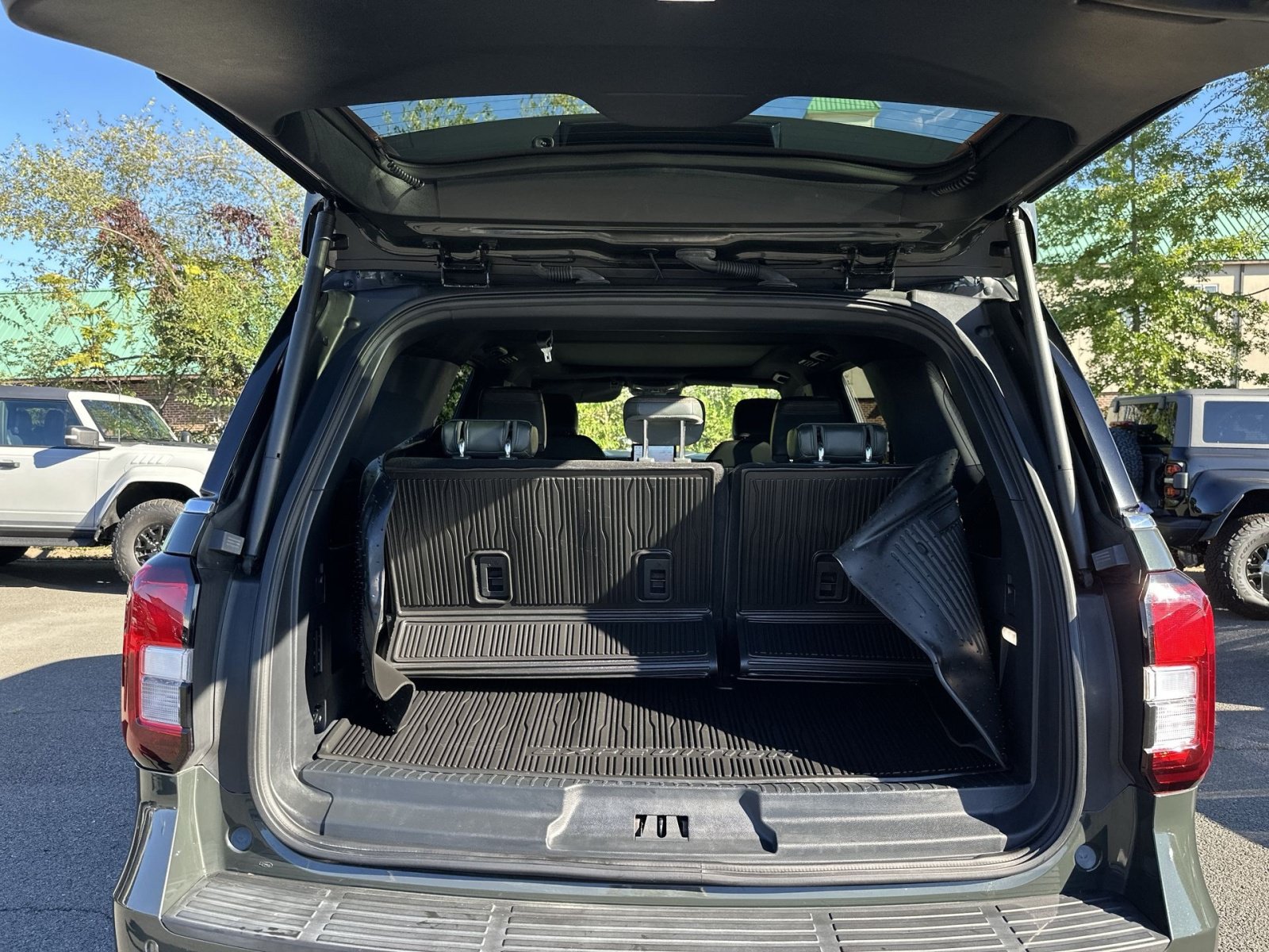 Used 2022 Ford Expedition Timberline AWD/4WD image 28