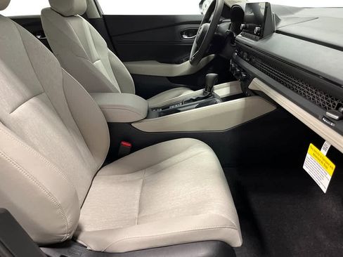 New 2025 Honda Accord SE image 27