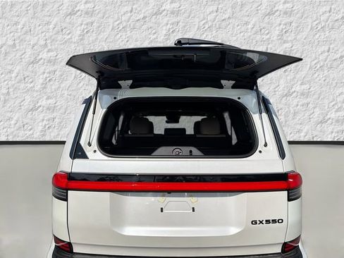 New 2026 Lexus GX 550 image 44