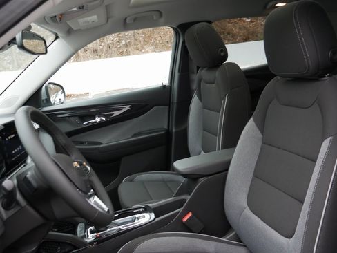 New 2026 Chevrolet TrailBlazer LT w/ Convenience Package image 9