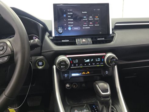 Used 2024 Toyota RAV4 XLE Premium image 12