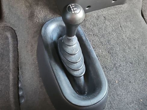 Used 2000 Dodge Ram 2500 Truck SLT image 27