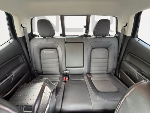 Used 2018 GMC Canyon All Terrain w/ Trailering Package AWD/4WD image 19