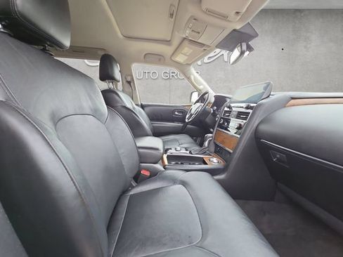 Used 2021 Nissan Armada SL w/ Captain's Chairs Package AWD/4WD image 24