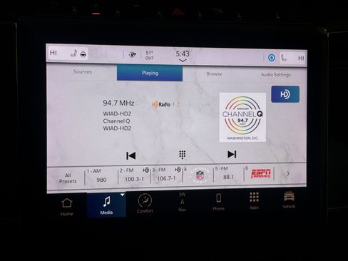 Used 2023 Jeep Grand Cherokee L Overland w/ Advanced Protech Group III image 18