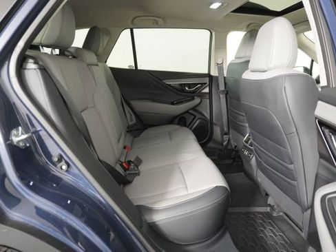 Used 2025 Subaru Outback Limited image 39