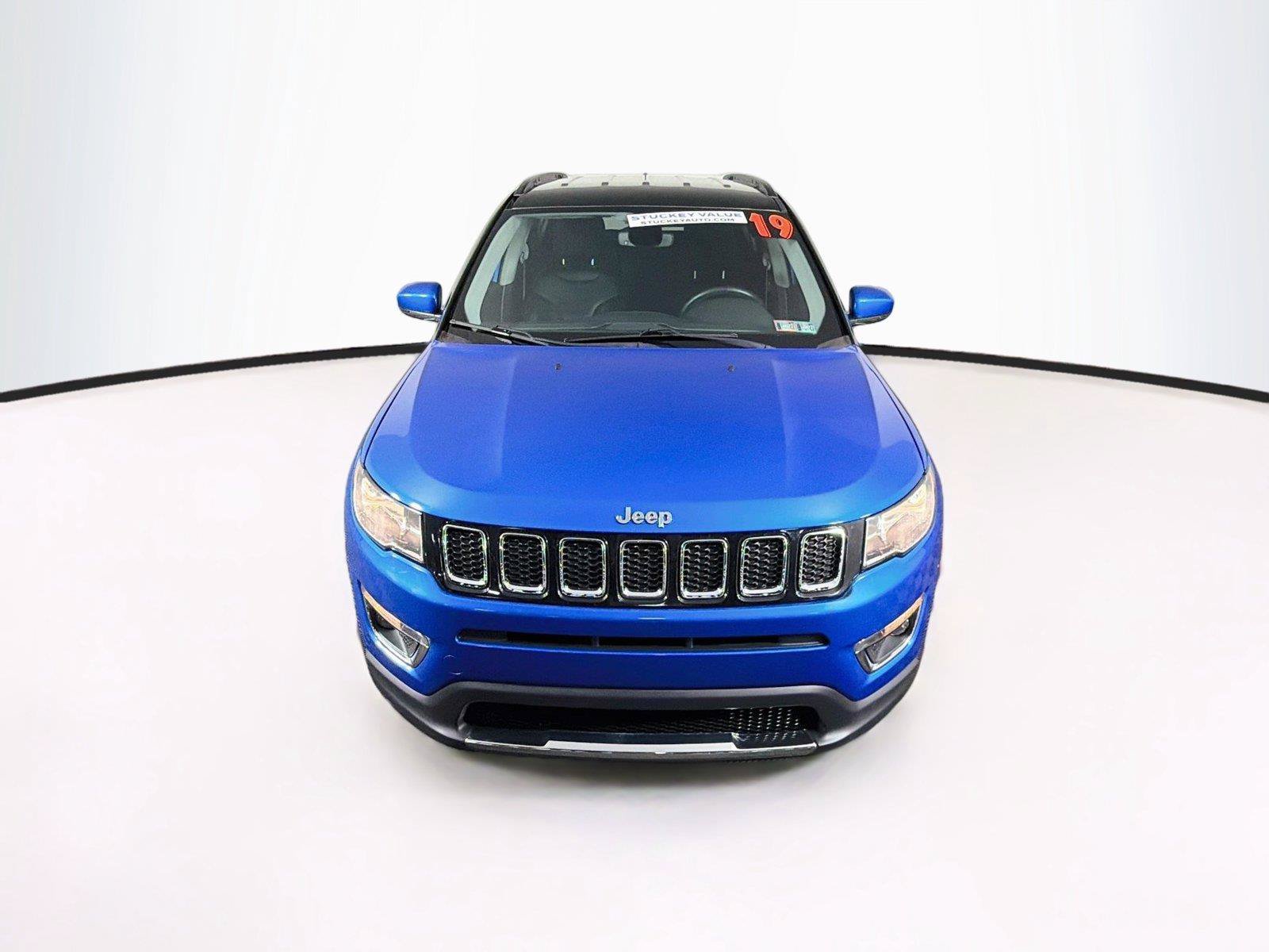 Used 2019 Jeep Compass Limited AWD/4WD image 13