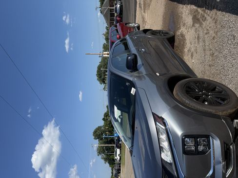 Used 2022 Mitsubishi Outlander Sport ES FWD image 3
