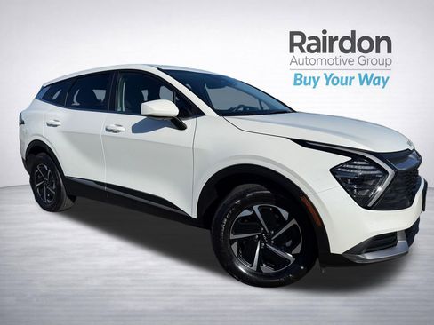 Certified 2024 Kia Sportage LX image 1