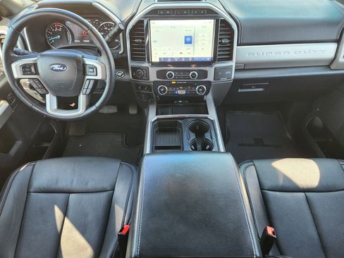 Used 2022 Ford F250 Lariat w/ Lariat Ultimate Package AWD/4WD image 26