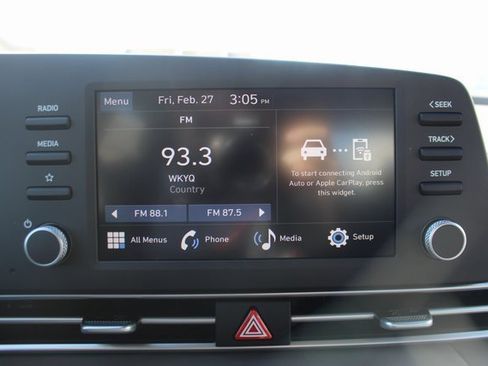 New 2026 Hyundai Elantra Sport image 17