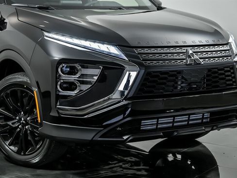 New 2026 Mitsubishi Eclipse Cross LE AWD/4WD image 2