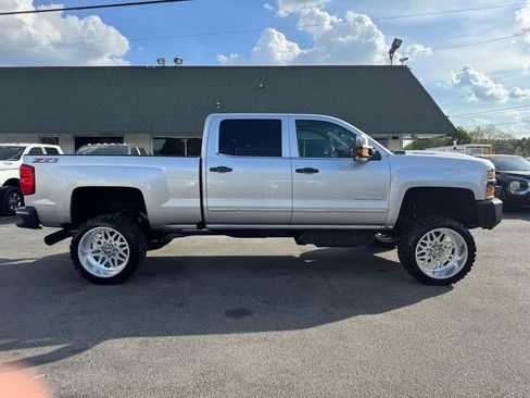 Used 2018 Chevrolet Silverado 2500 LTZ w/ Duramax Plus Package AWD/4WD image 3