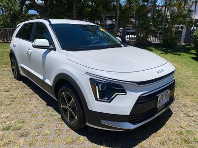 Used 2024 Kia Niro EX