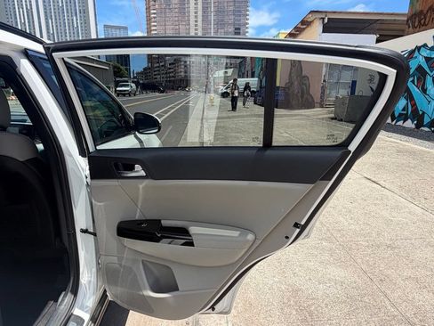 Used 2021 Kia Sportage SX FWD image 13