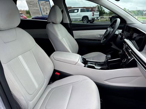 Used 2025 Hyundai Tucson SEL AWD/4WD image 23