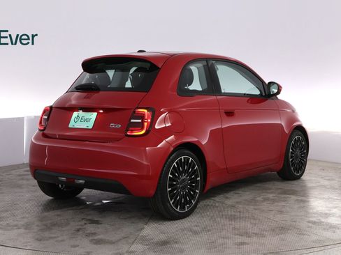 Used 2024 FIAT 500 e (RED) FWD image 3