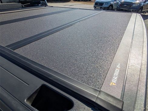 Used 2018 Chevrolet Silverado 1500 LTZ Z71 w/ Centennial Edition image 25