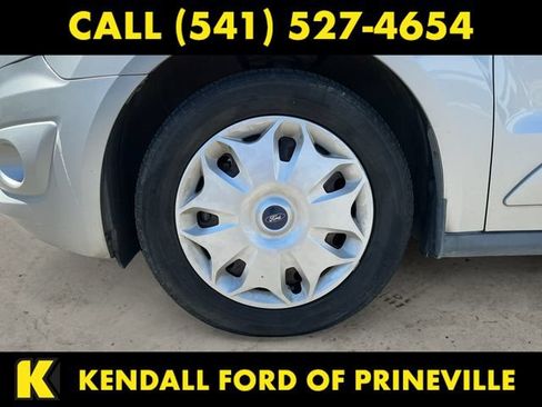 Used 2016 Ford Transit Connect XLT FWD image 14
