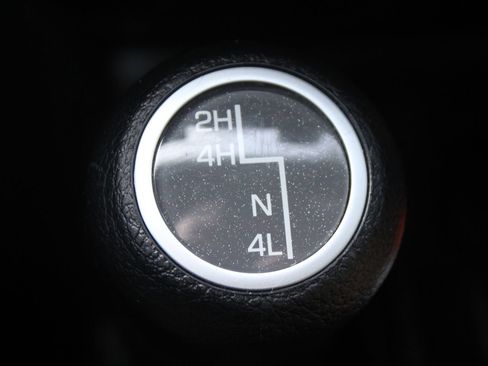 Used 2023 Jeep Wrangler Unlimited Sahara w/ LED Lighting Group AWD/4WD image 34