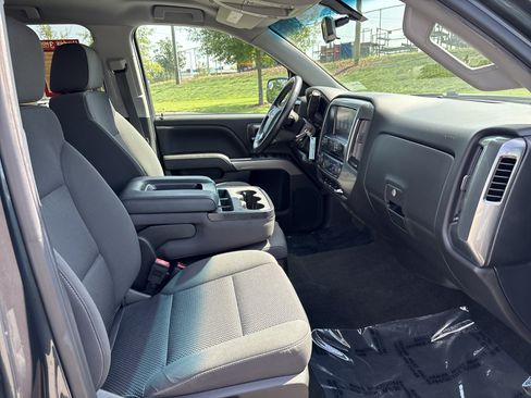 Used 2018 Chevrolet Silverado 1500 LT w/ All Star Edition AWD/4WD image 24