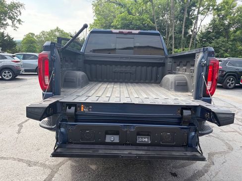 Used 2020 GMC Sierra 1500 AT4 w/ AT4 Premium Package AWD/4WD image 43