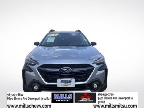 Used 2025 Subaru Outback Limited AWD/4WD image 8