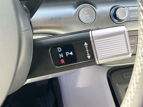 Used 2024 Hyundai Kona SEL image 16