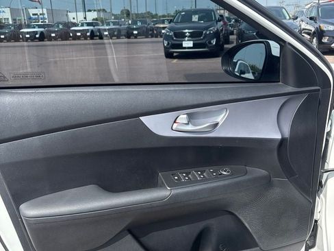 Used 2024 Kia Forte LXS FWD image 12