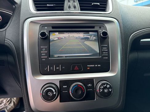 Used 2015 GMC Acadia SLE image 34