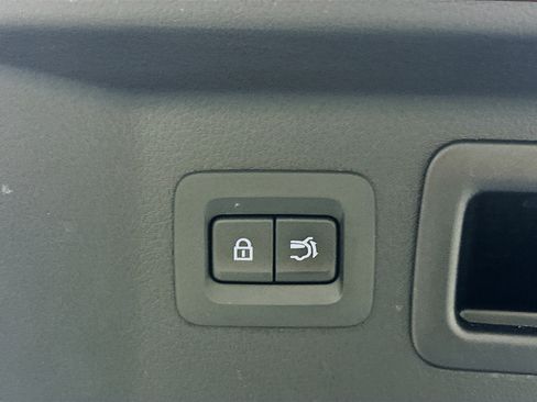 Used 2024 MAZDA CX-90 3.3 Turbo w/ Preferred Plus image 32