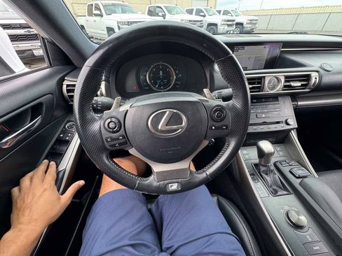 Used 2016 Lexus IS 200t w/ F Sport Package RWD image 35