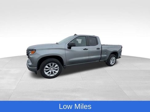 Certified 2025 Chevrolet Silverado 1500 Custom image 4