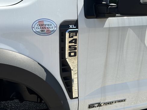 New 2026 Ford F450 XL RWD image 21
