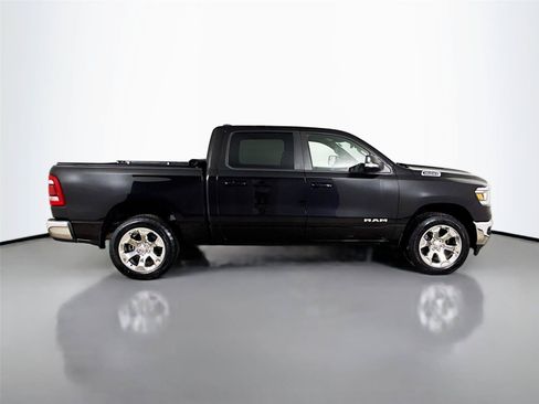 Used 2022 RAM 1500 Big Horn AWD/4WD image 17