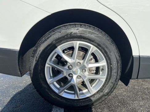 Used 2022 Chevrolet Equinox LS w/ LS Convenience Package image 42