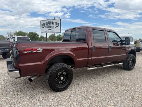 Used 2010 Ford F250 XLT AWD/4WD image 11