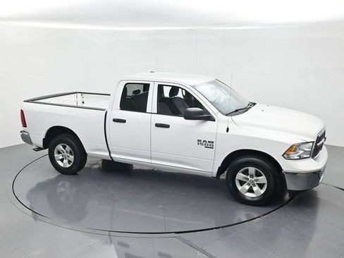 Used 2024 RAM 1500 Classic SLT RWD image 41