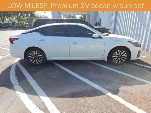 Used 2023 Nissan Altima 2.5 SV w/ SV Premium Package FWD image 2
