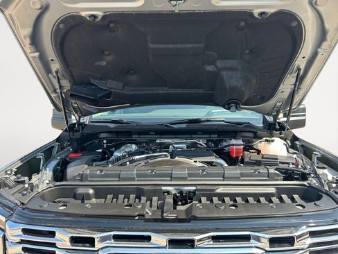 New 2026 GMC Sierra 2500 Denali w/ Denali Reserve Package AWD/4WD image 30