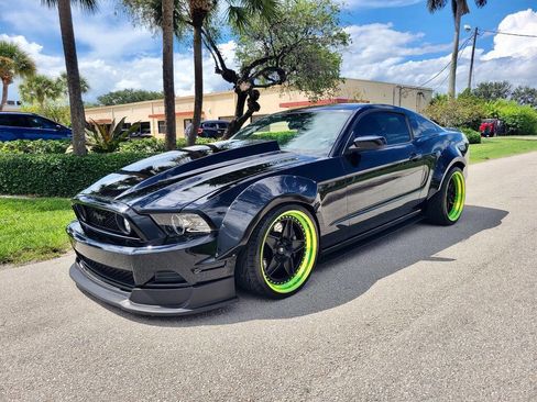 Used 2013 Ford Mustang GT w/ GT Track Pkg image 1