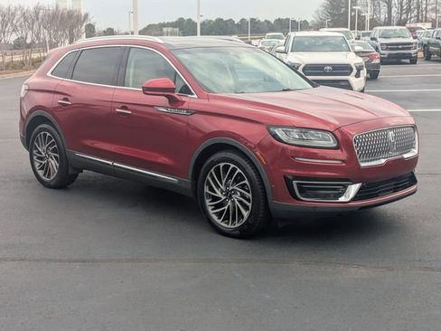 Used 2019 Lincoln Nautilus Reserve image 2
