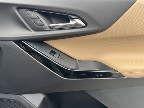 New 2026 Chevrolet Equinox ACTIV w/ Convenience Package III image 25