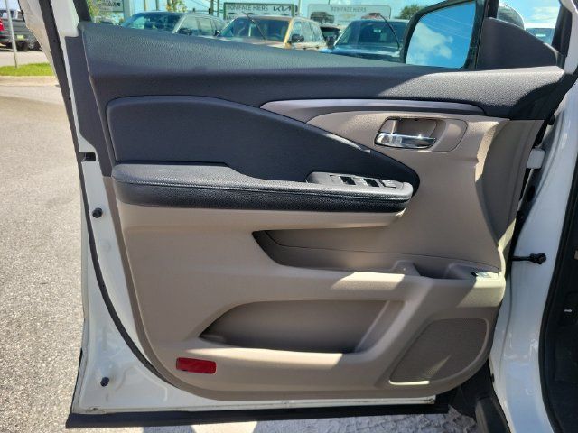Used 2017 Honda Pilot EX-L image 19