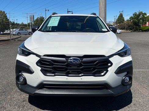 Used 2024 Subaru Crosstrek 2.5i Limited w/ Popular Package #4A AWD/4WD image 2