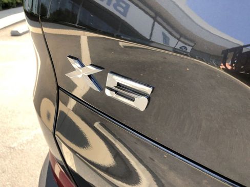 Used 2019 BMW X5 xDrive40i w/ Premium Package 2 image 2