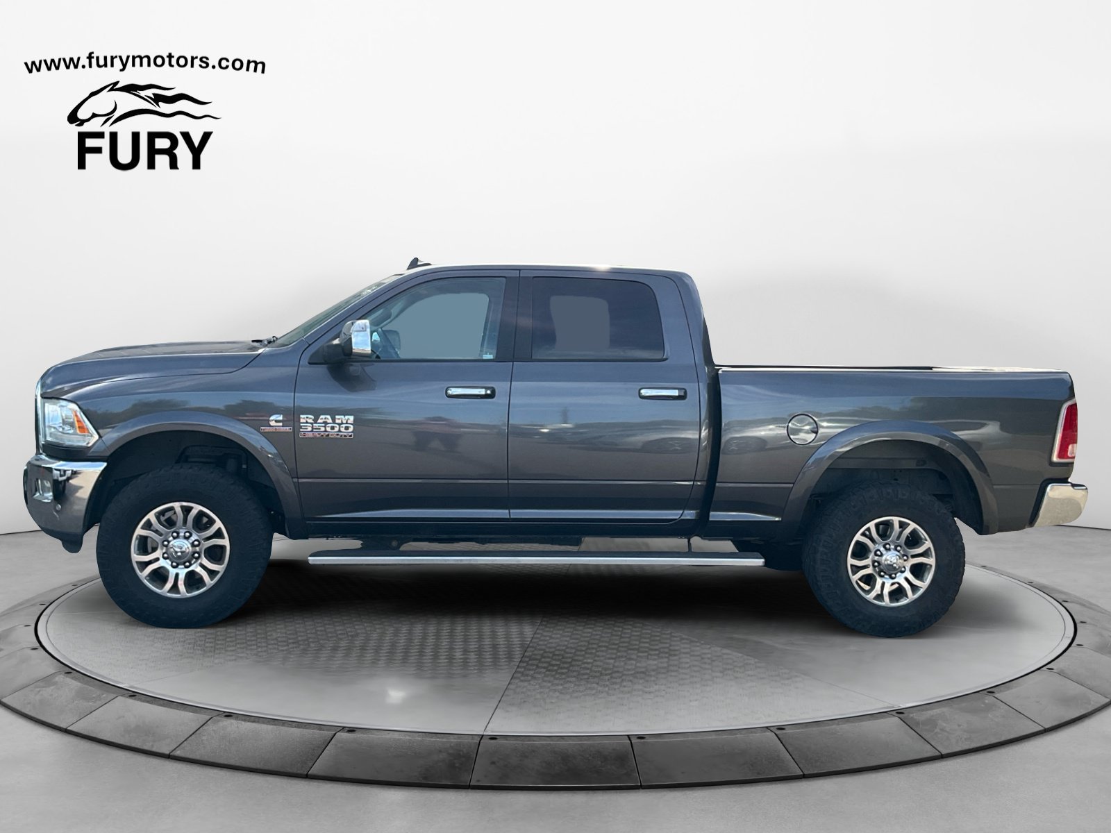 Used 2018 RAM 3500 Laramie AWD/4WD image 7